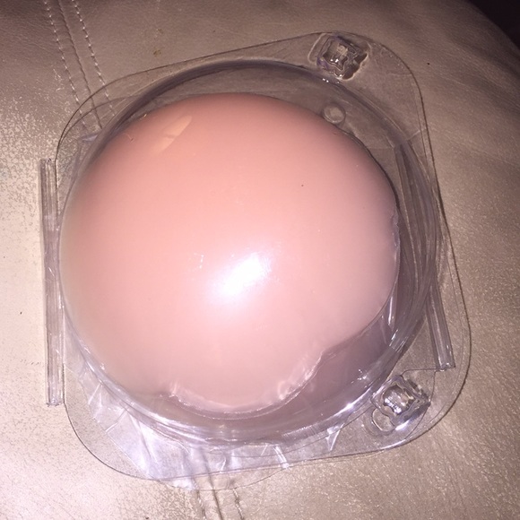 Silicone gel petals nvr worn & backless DDbra-Nude - Picture 1 of 7